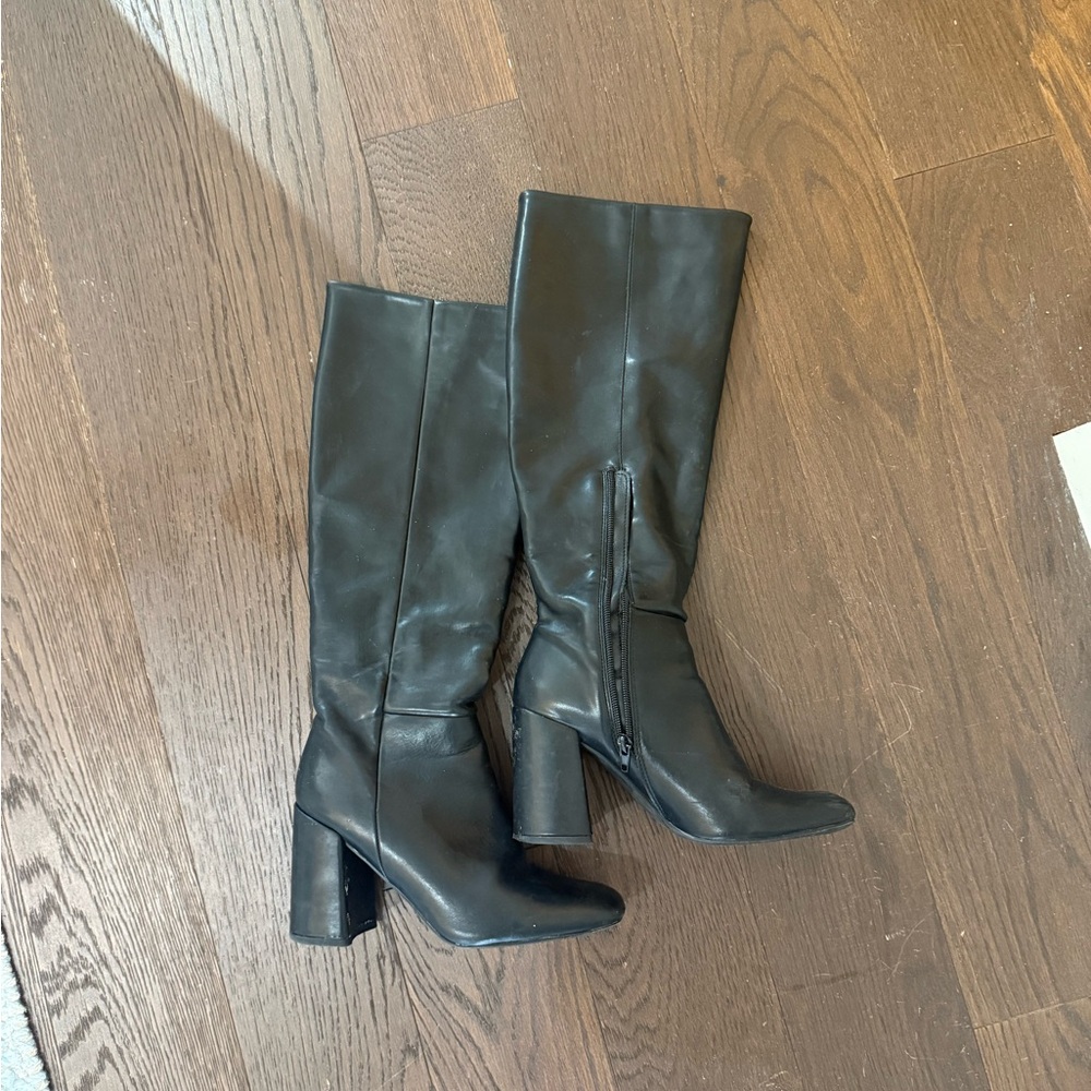 Black Knee-High Block Heel Women's Boots